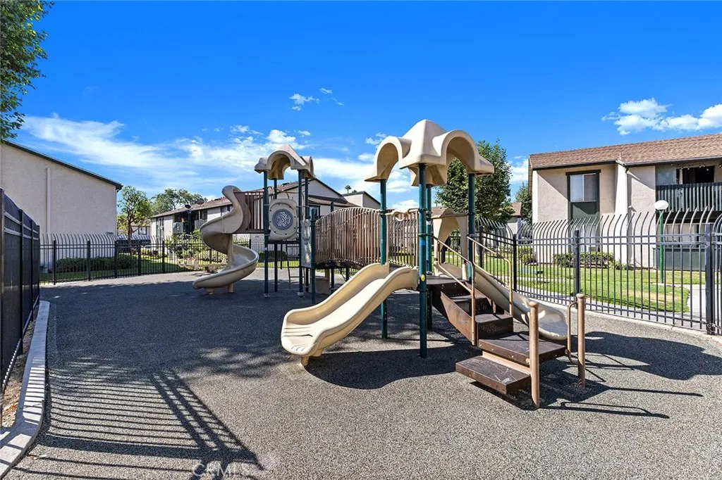 23250 Orange Avenue Unit 1