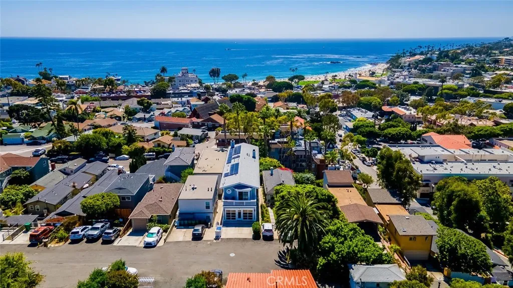 438 3rd Street