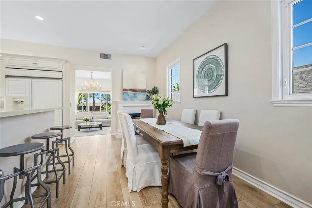 438 3rd Street