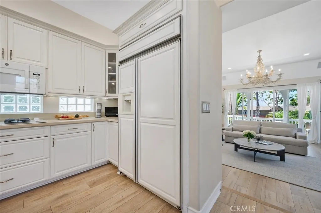 438 3rd Street