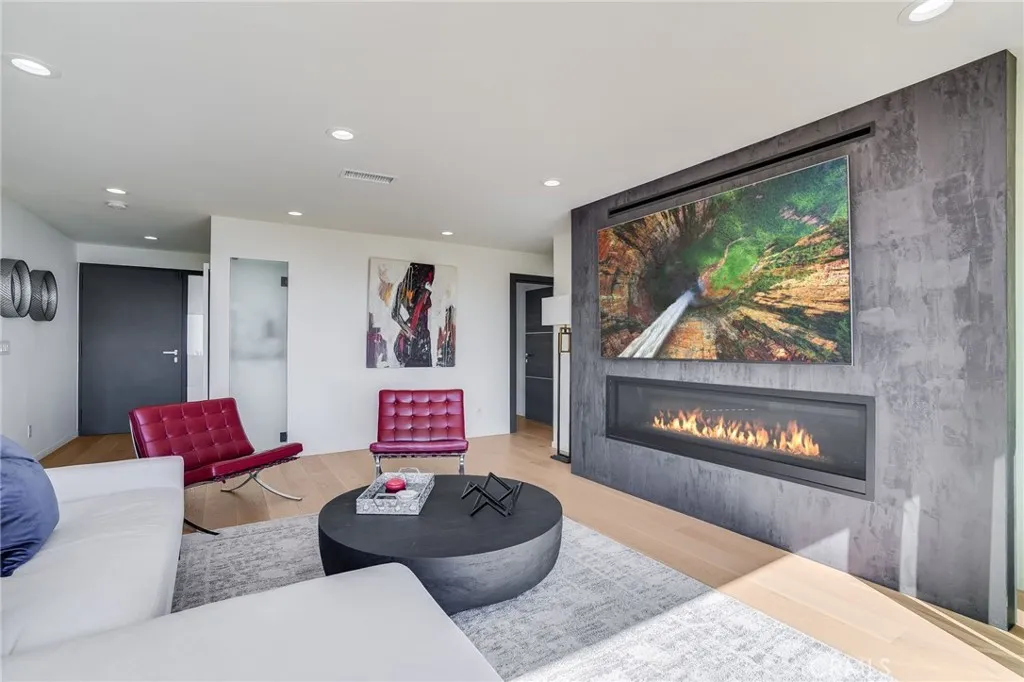 1475 Coral Drive