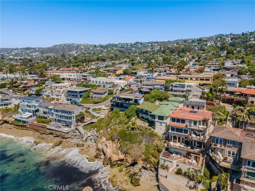 1811 Ocean Way