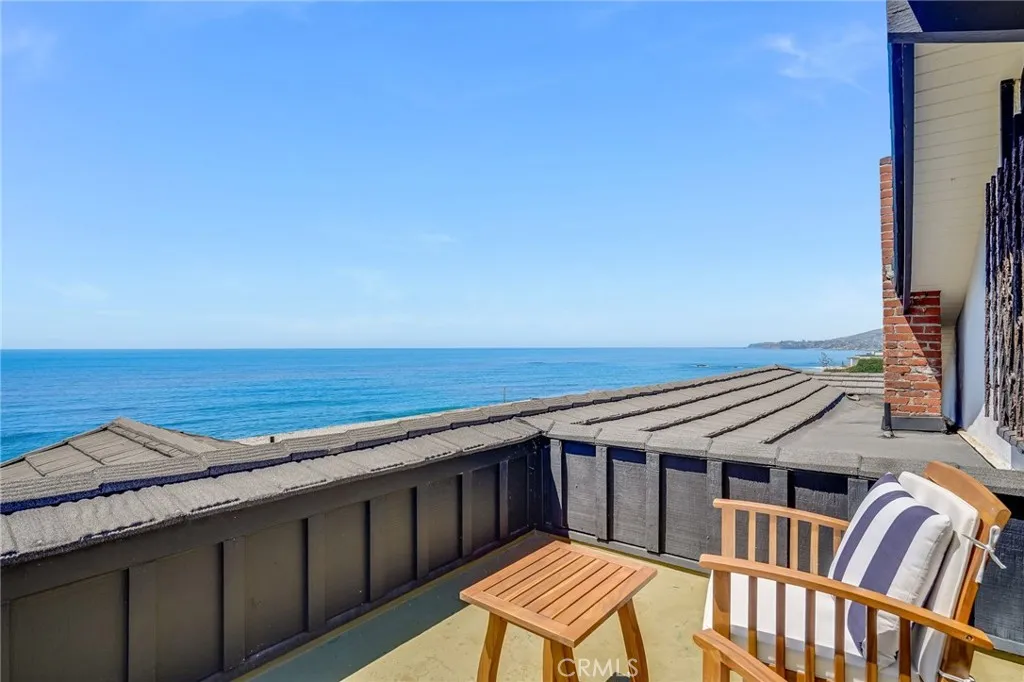 1811 Ocean Way