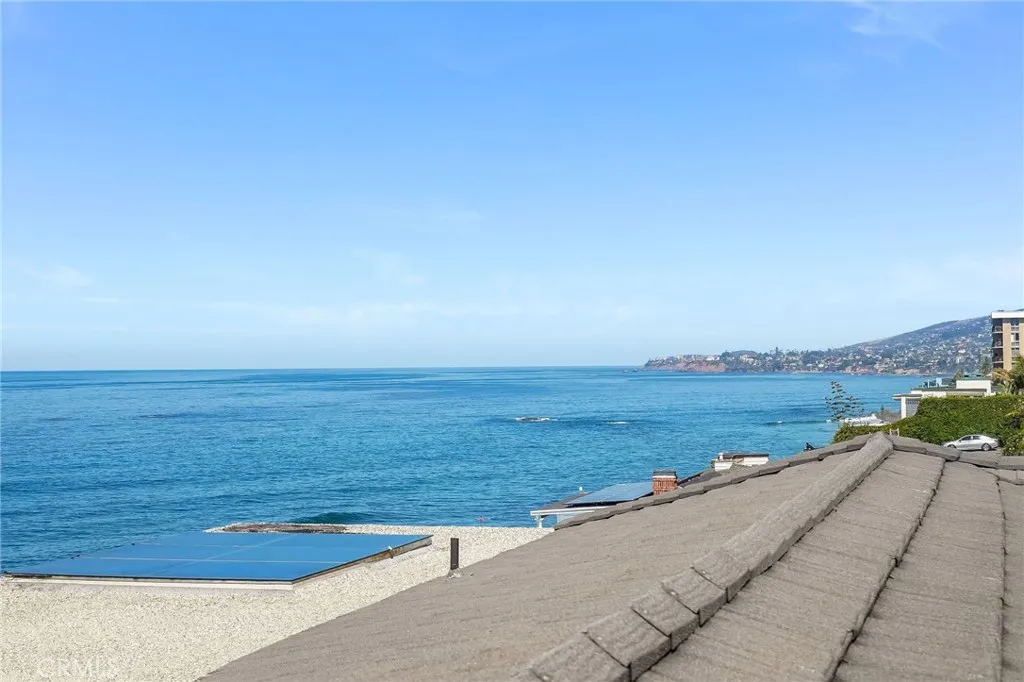 1811 Ocean Way
