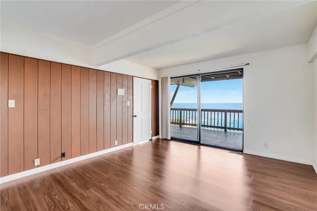 1811 Ocean Way