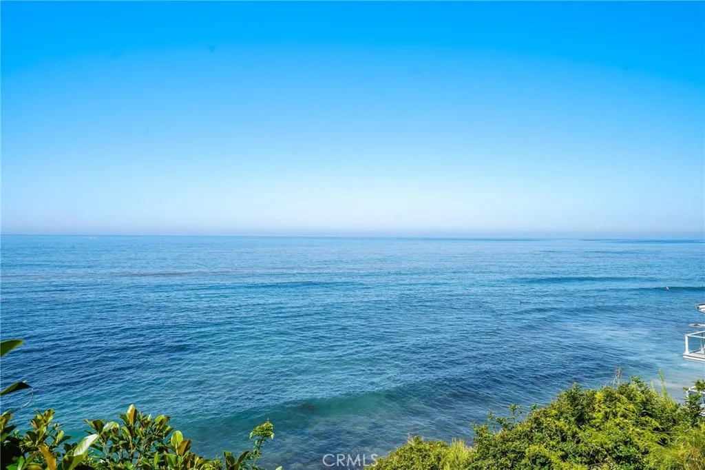 1811 Ocean Way