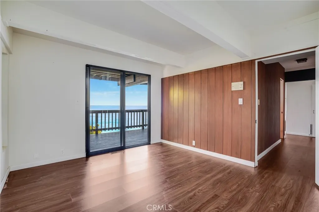 1811 Ocean Way