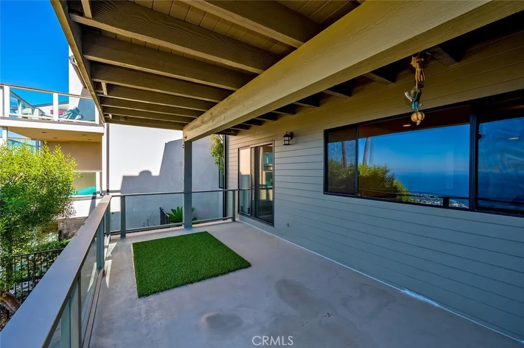 1135 Katella Street