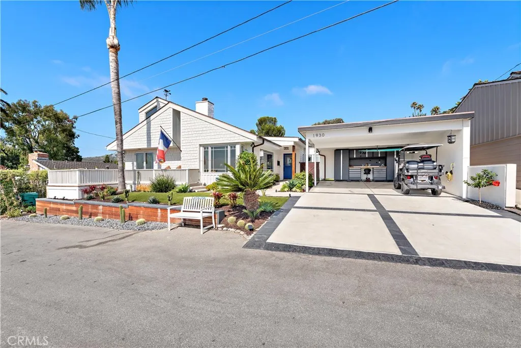 1930 Catalina St