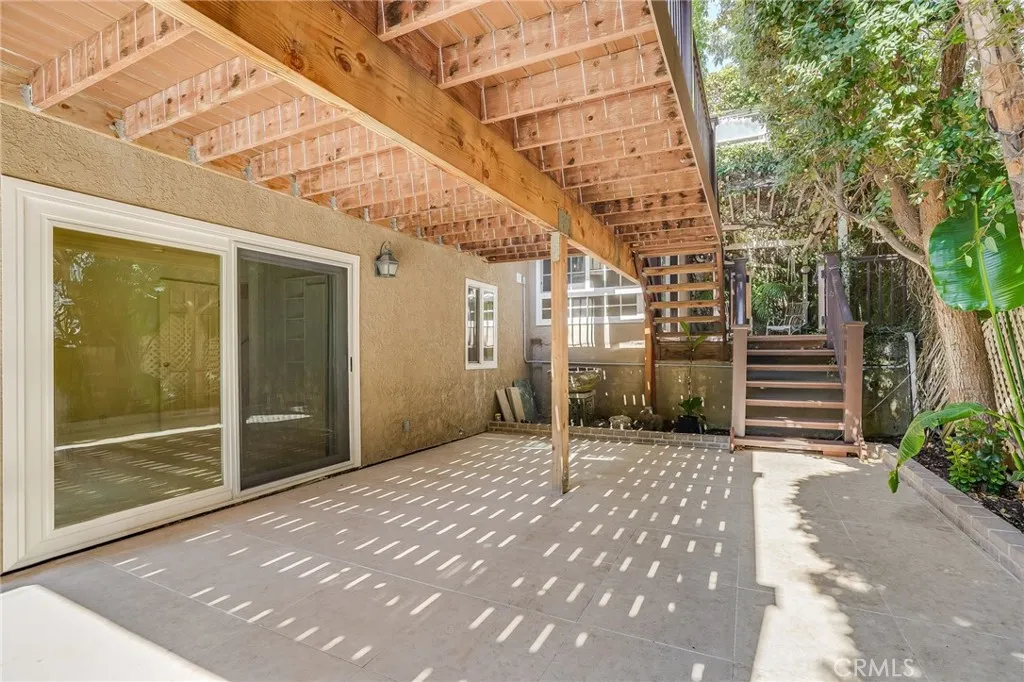 1125 Keller Way