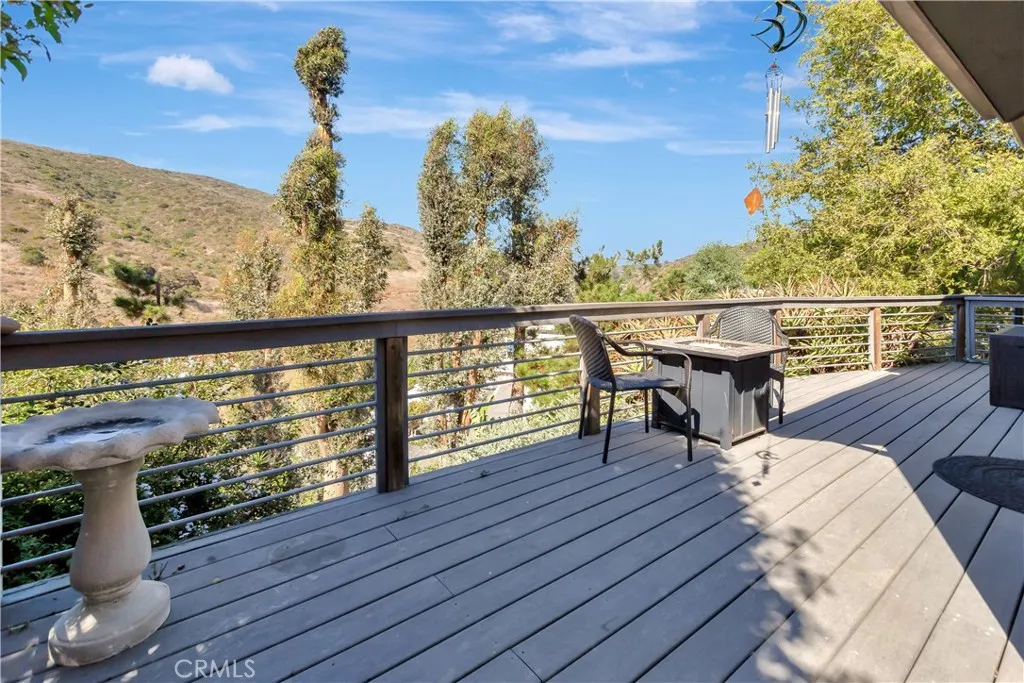 11 Castle Rock Road