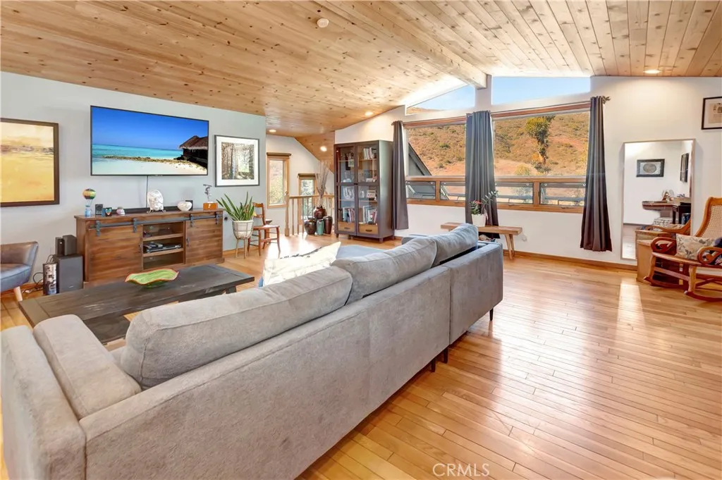 11 Castle Rock Road