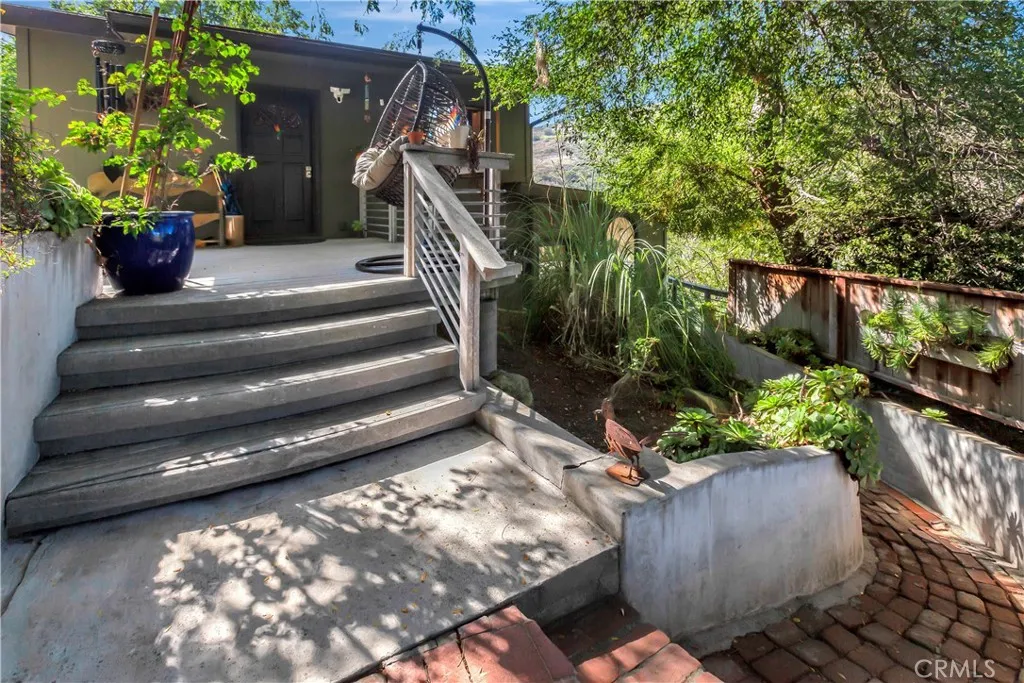 11 Castle Rock Road