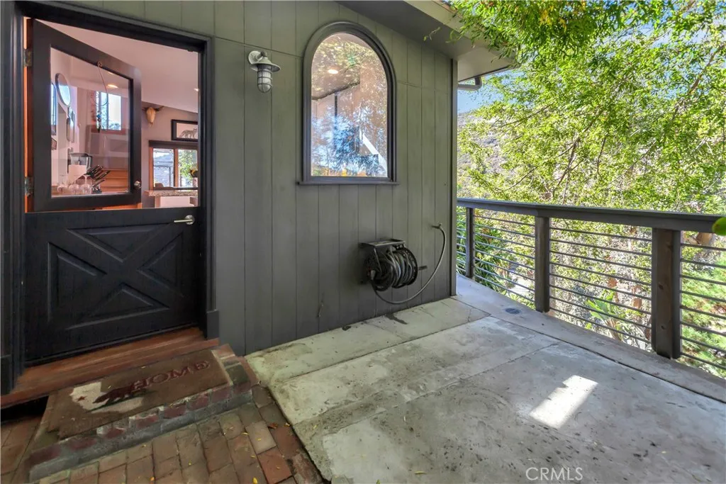 11 Castle Rock Road