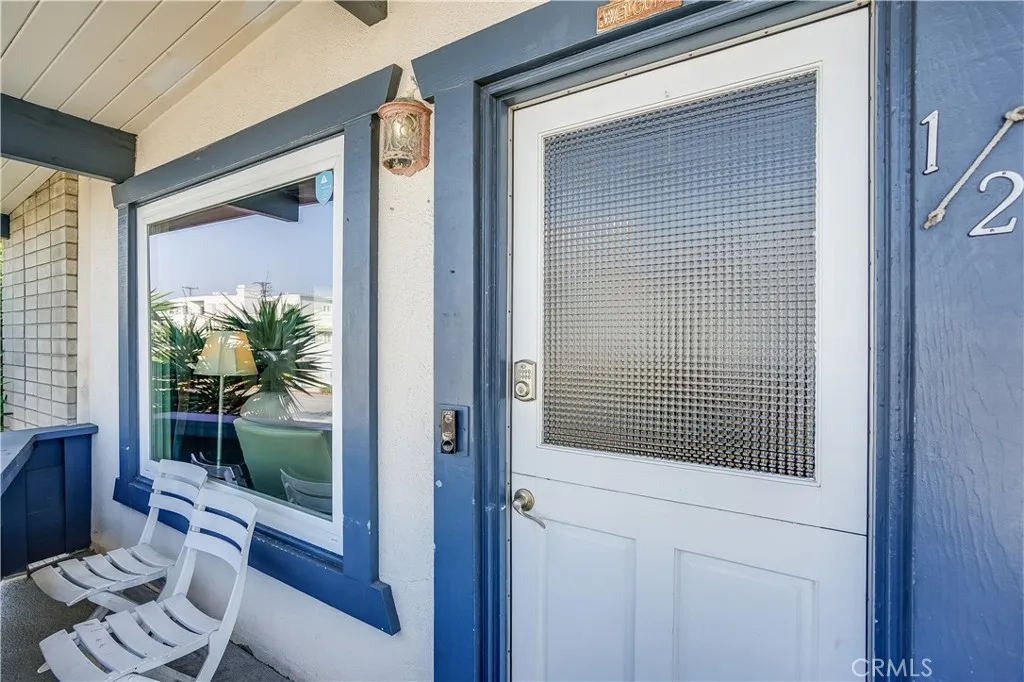 1917 W Balboa Boulevard