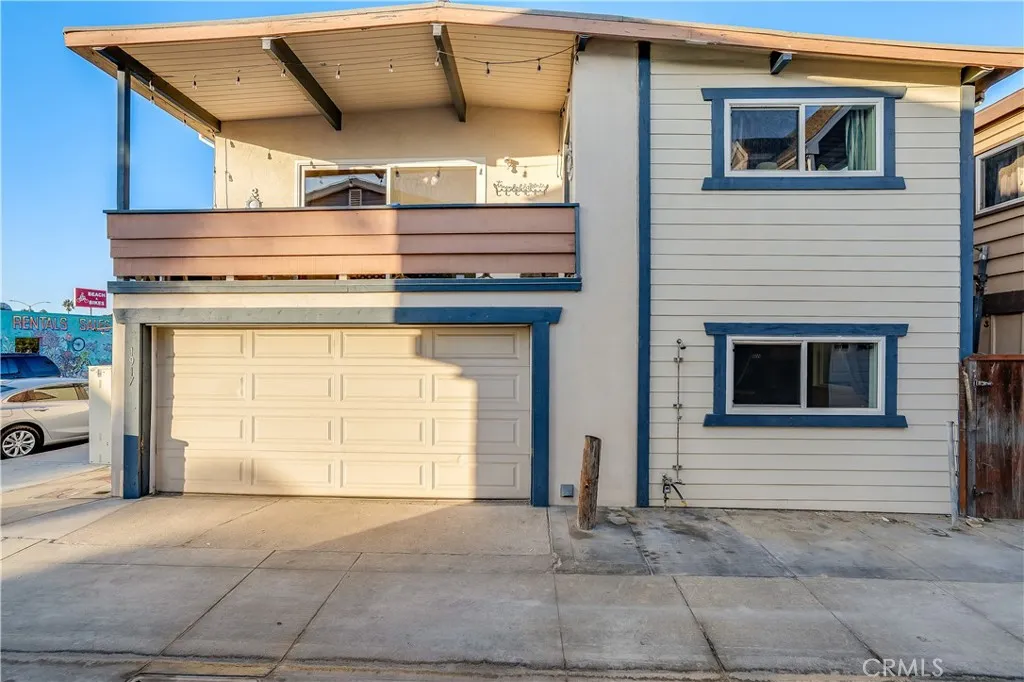 1917 W Balboa Boulevard