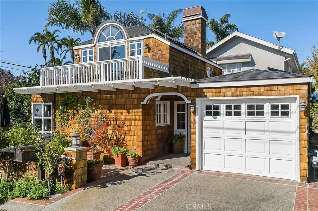 604 Anita Street