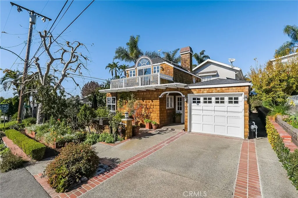 604 Anita Street
