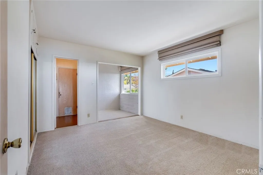 2925 Zell Drive