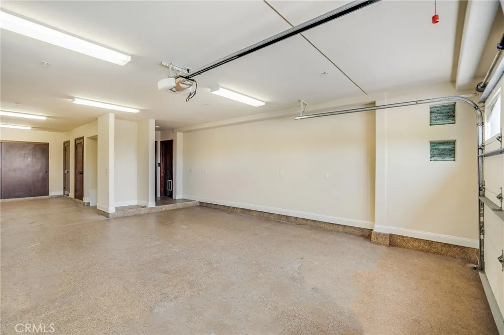 2320 Crestview Drive