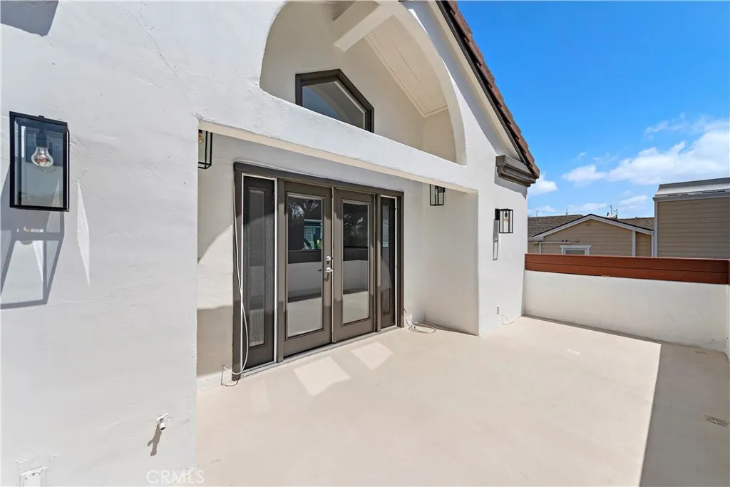 427 Iris Avenue