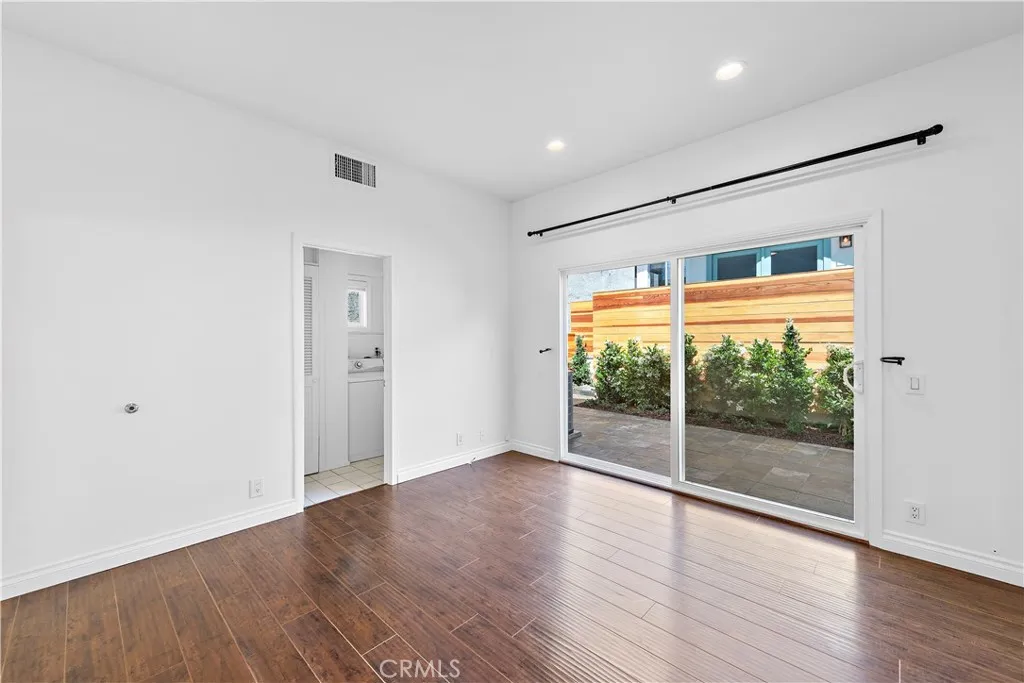 427 Iris Avenue