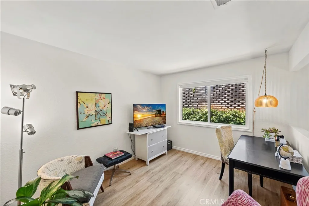 50 La Costa Court