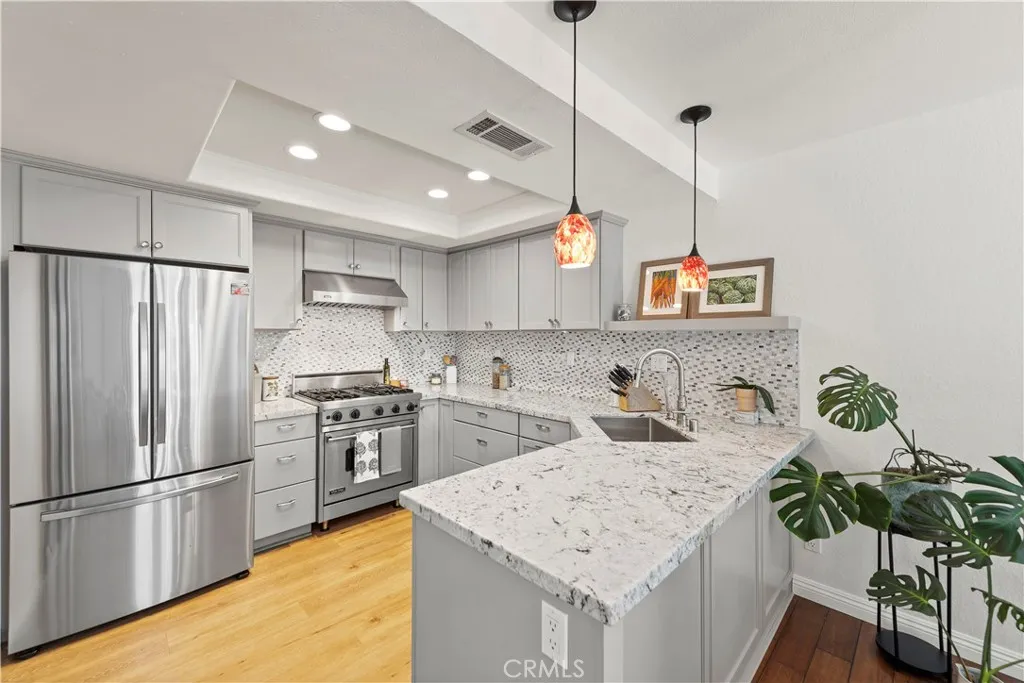 50 La Costa Court