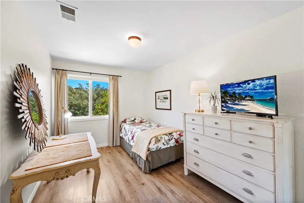 50 La Costa Court