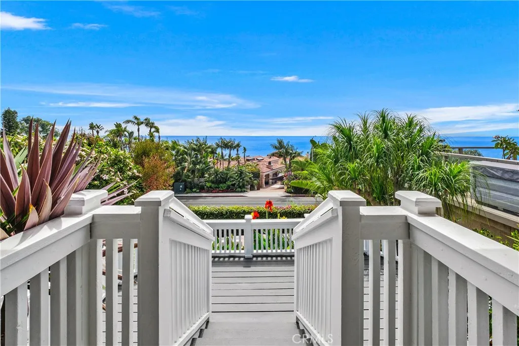32146 Coast Hwy