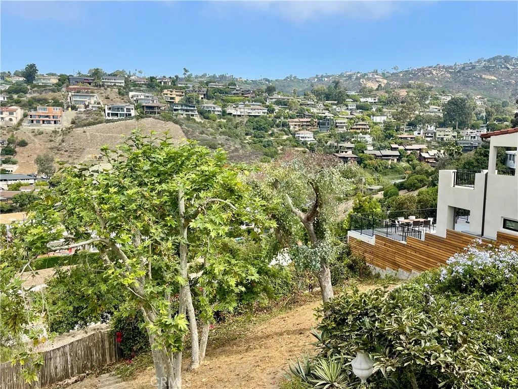 1048 Van Dyke Drive