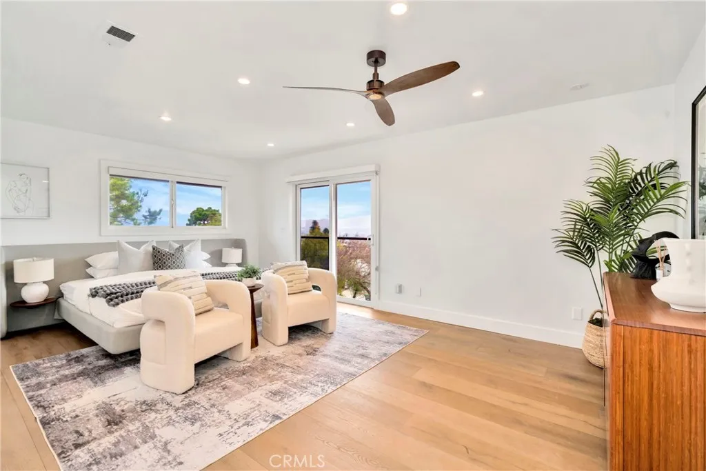 3043 Mountain View Drive