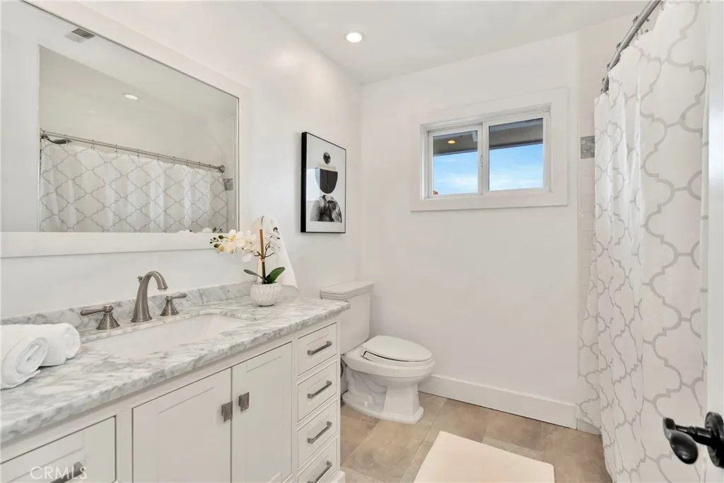 3043 Mountain View Drive