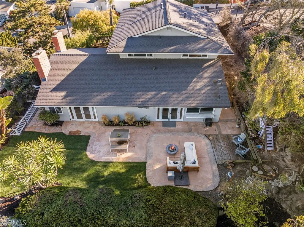 3043 Mountain View Drive