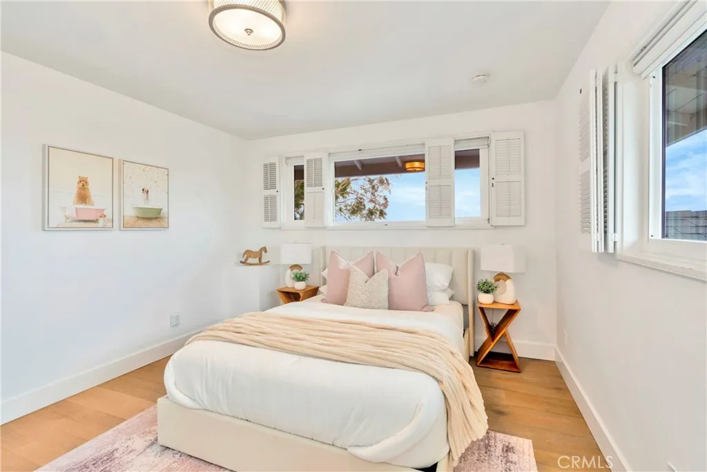 3043 Mountain View Drive