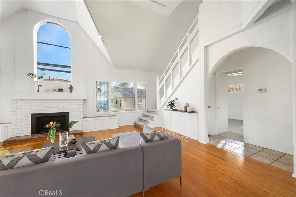 217 Cypress Unit F