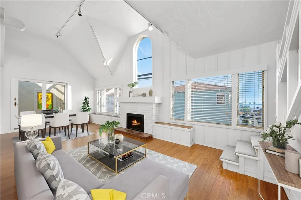 217 Cypress Unit F