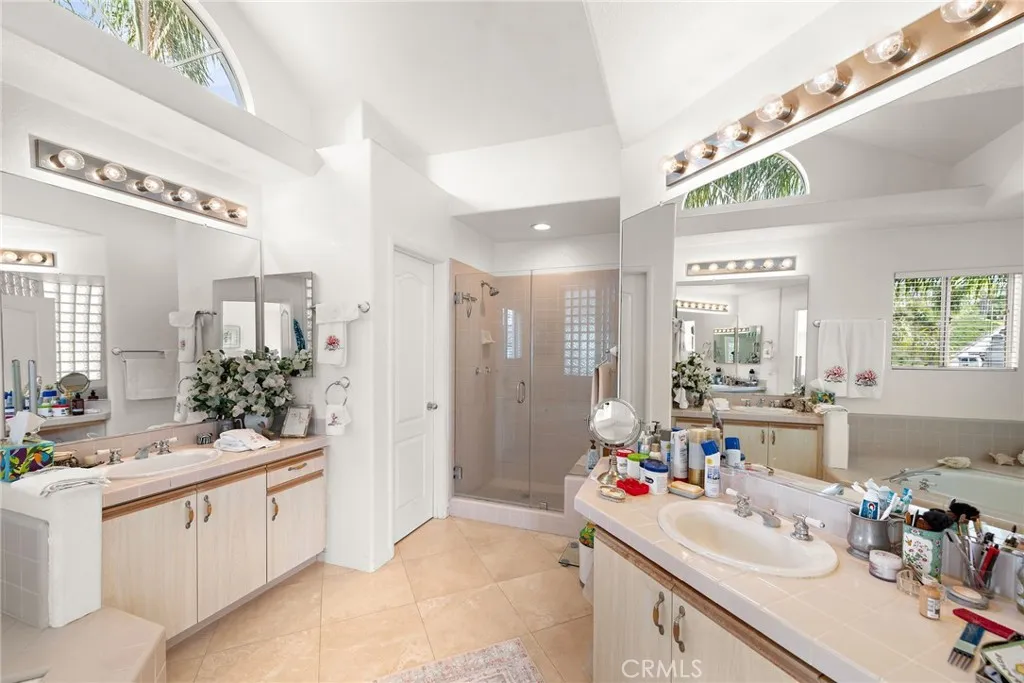 23102 Port Antonio Way