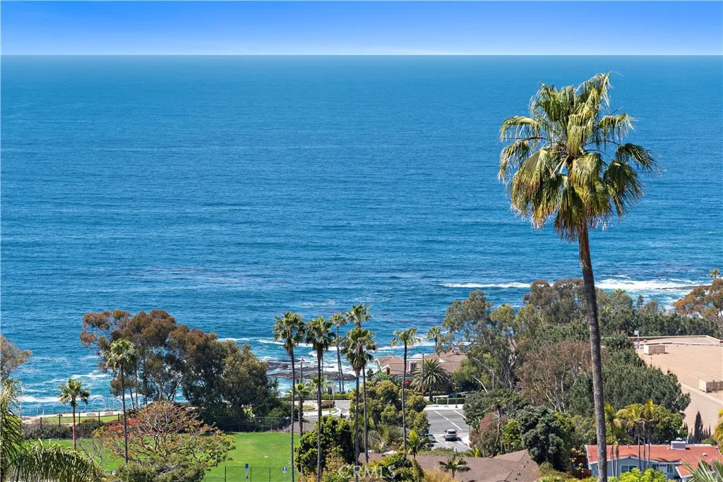21657 Ocean Vista Drive Unit 19