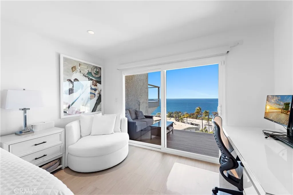 21657 Ocean Vista Drive Unit 19