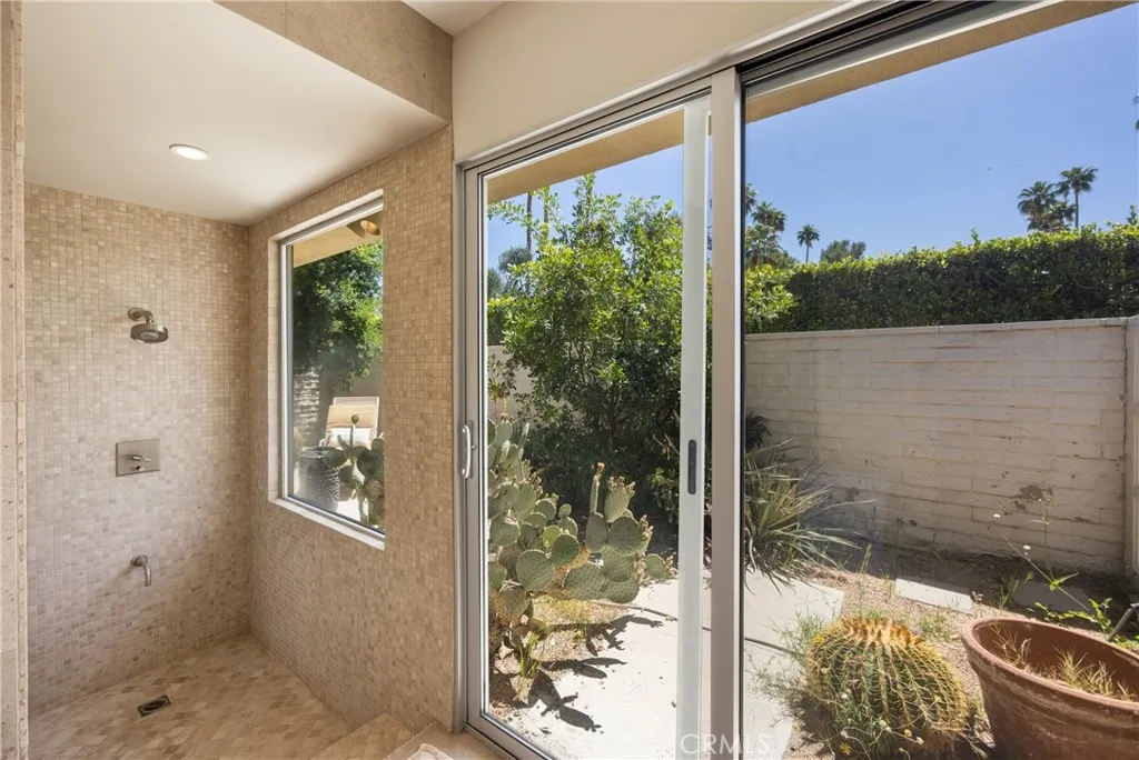 2320 South Camino Real