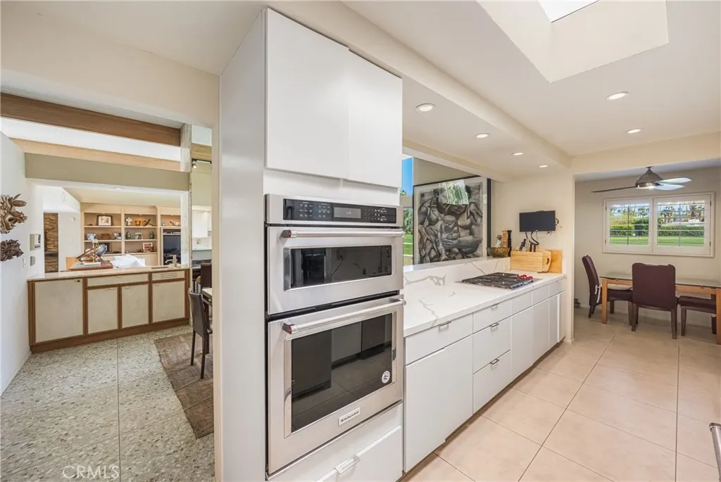 2320 South Camino Real