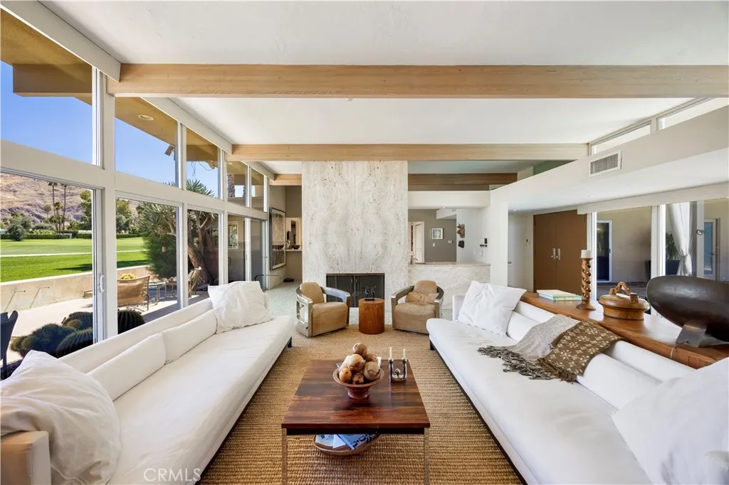 2320 South Camino Real