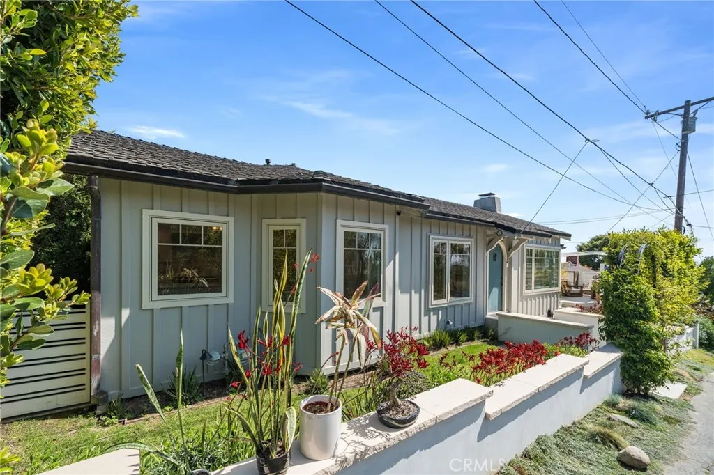 567 Flora Street