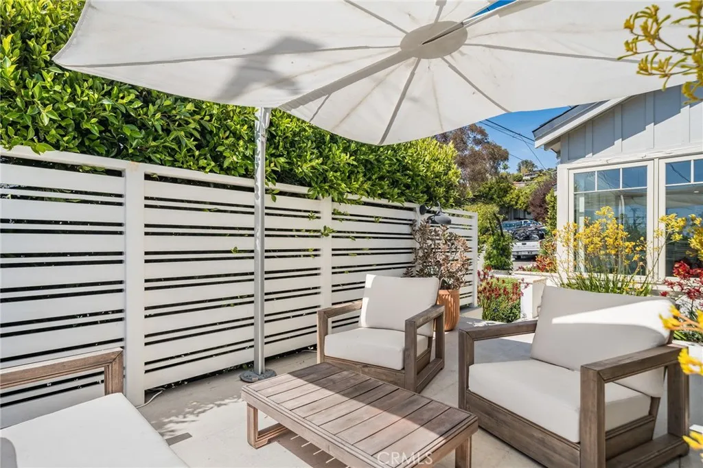 567 Flora Street
