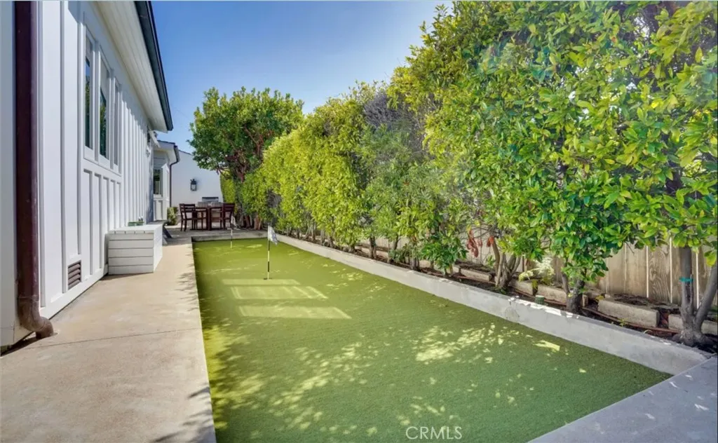 1125 Temple Terrace