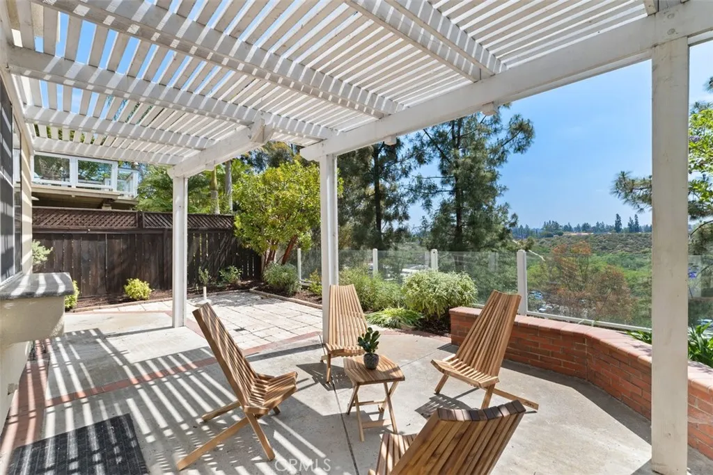 54 Hawaii Drive