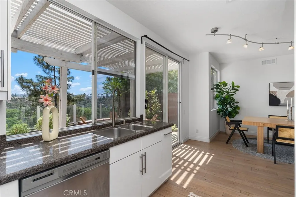 54 Hawaii Drive