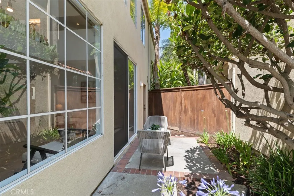 54 Hawaii Drive