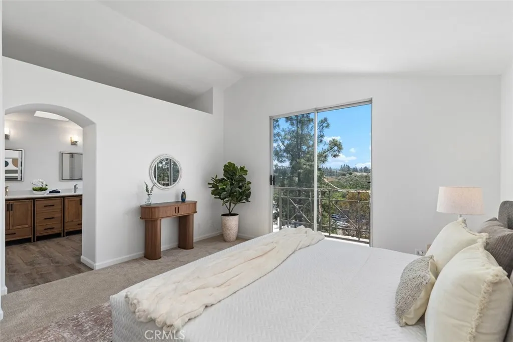 54 Hawaii Drive